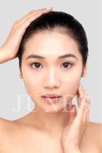 メリー　エム（Mary M）のサムネイル写真