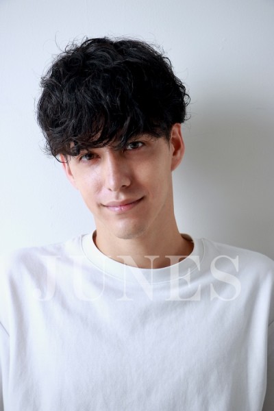 ジュリエン ケー Julien K 外国人 ハーフモデル事務所junesmodels