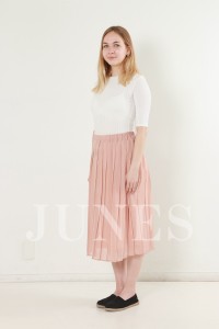 ニキナ　エム（Nikina M）のサムネイル写真