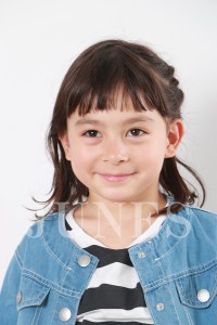 カイラ　エム（Kaila M）のサムネイル写真