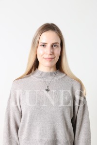 ルース　エム（Ruth M）のサムネイル写真