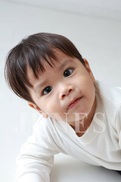 ハルト　ワタナベ