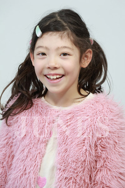 ナオミ　サッシ